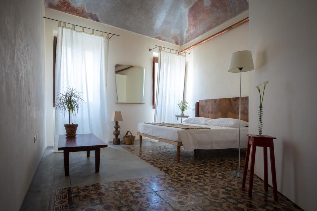 Piazza San Pantaleo Bed & Breakfast Sorso Bagian luar foto